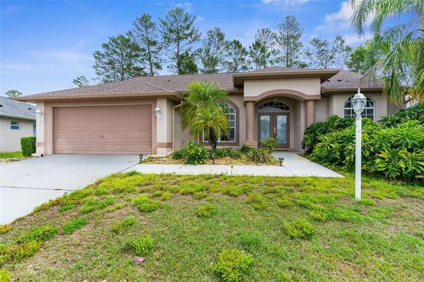 Attached, Backyard, Exterior, Facade, Ranch