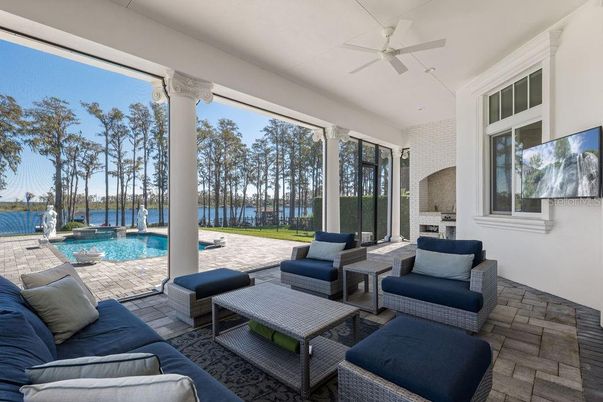Interior, Living room, Pool, Sun Room, Water