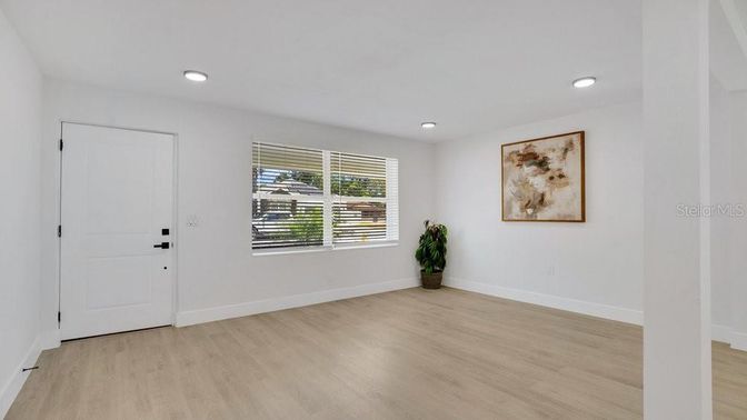 Empty room, Interior, Recessed Lighting, Wood Texture Flooring
