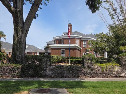 Exterior, Facade, Brick Facade, Queen Anne Victorian