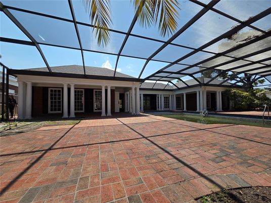 Glass Ceilings, Interior, Sun Room