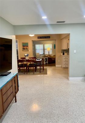 Dining room, Interior, Living room, Recessed Lighting