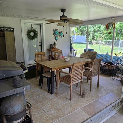 Dining room, Interior, Sun Room
