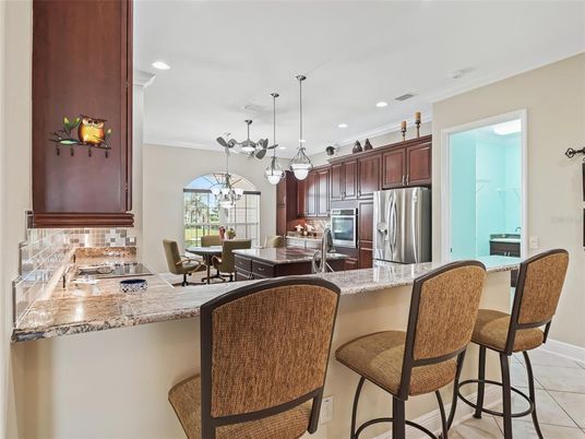 Dining room, Interior, Kitchen, Pendant Lights, Recessed Lighting, Stainless Steel Appliances