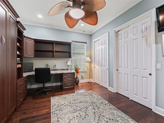 Home Office, Interior, Recessed Lighting, Wood Texture Flooring