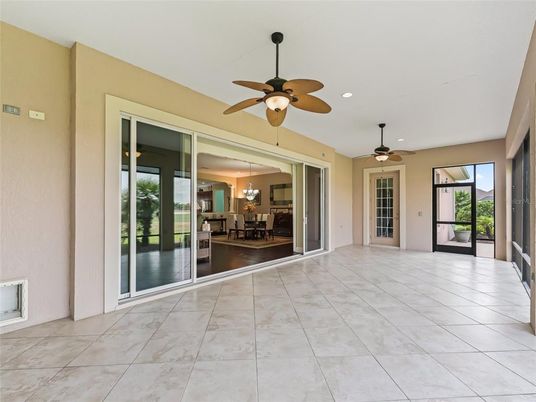 Dining room, Empty room, Interior, Pendant Lights, Recessed Lighting