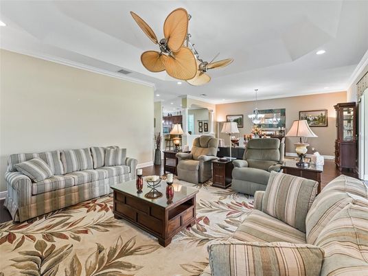 Chandelier, Dining room, Interior, Living room, Recessed Lighting