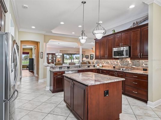 Interior, Kitchen, Pendant Lights, Recessed Lighting, Stainless Steel Appliances