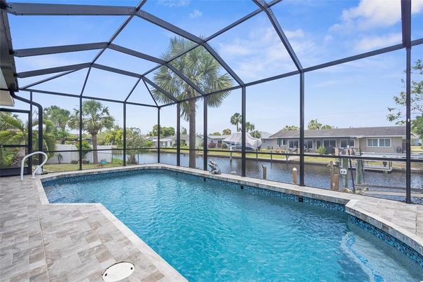 Glass Ceilings, Interior, Pool, Sun Room, Water