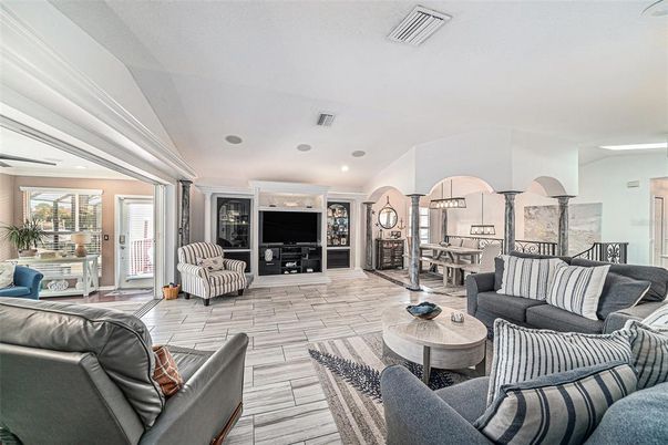 Interior, Kitchen, Living room, Recessed Lighting