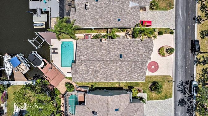 Exterior, Drone