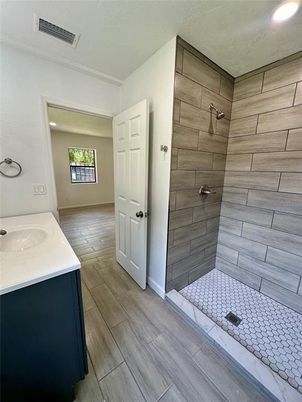 Bathroom, Interior, Recessed Lighting, Wood Texture Flooring