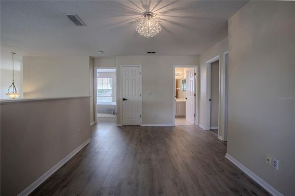 Empty room, Interior, Pendant Lights, Wood Texture Flooring