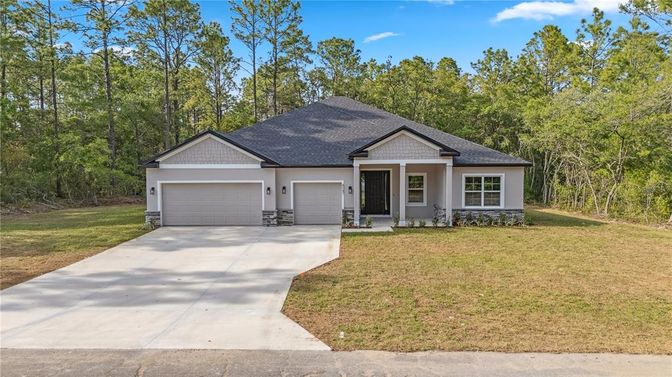 Attached, Exterior, Facade, Ranch