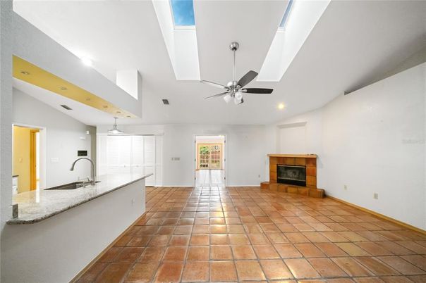 Fireplace, Interior, Kitchen, Pendant Lights, Recessed Lighting