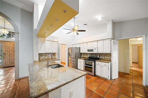 Interior, Kitchen, Pendant Lights, Recessed Lighting, Stainless Steel Appliances
