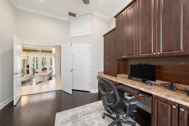 Home Office, Interior, Recessed Lighting, Wood Texture Flooring