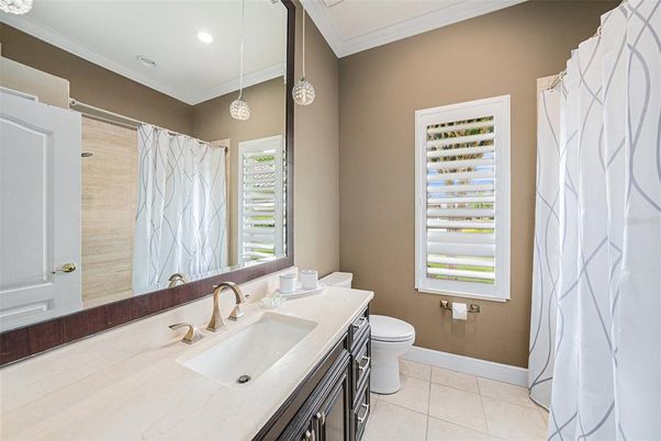 Bathroom, Interior, Pendant Lights, Recessed Lighting