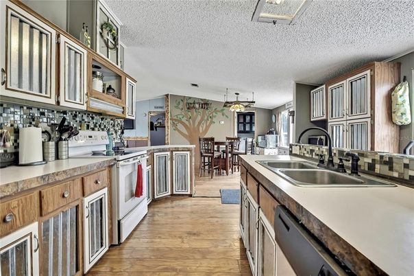 Dining room, Interior, Kitchen, Pendant Lights, Wood Texture Flooring