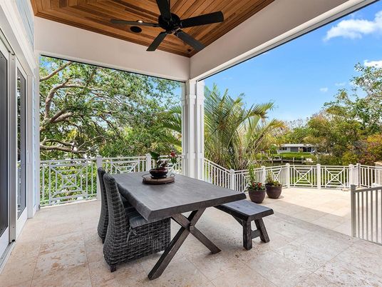 Exterior, Sun Room