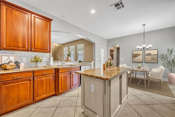 Chandelier, Dining room, Interior, Kitchen, Recessed Lighting