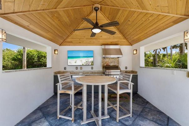 Dining room, Interior, Wooden Ceilings