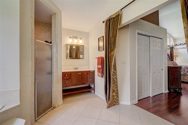 Bathroom, Interior, Wood Texture Flooring