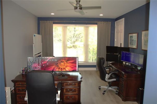 Home Office, Interior, Recessed Lighting, Wood Texture Flooring
