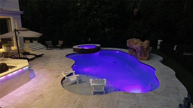 Exterior, Pool