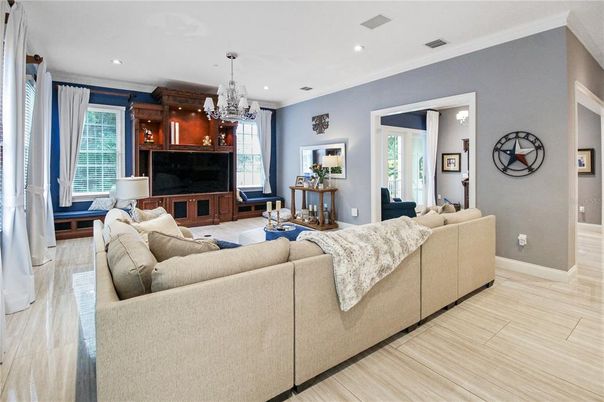 Chandelier, Interior, Living room, Recessed Lighting, Wood Texture Flooring