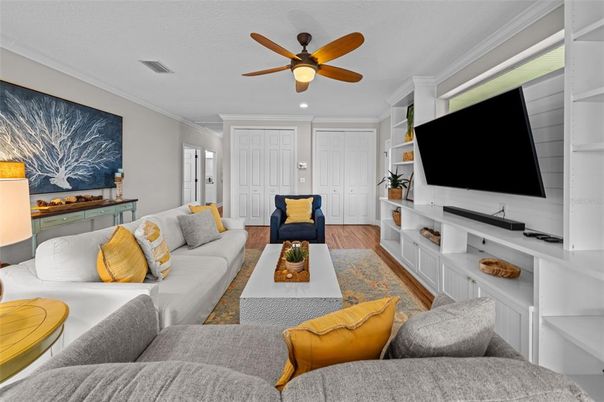Interior, Living room, Recessed Lighting, Wood Texture Flooring
