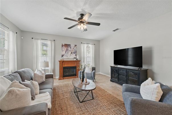 Fireplace, Interior, Living room