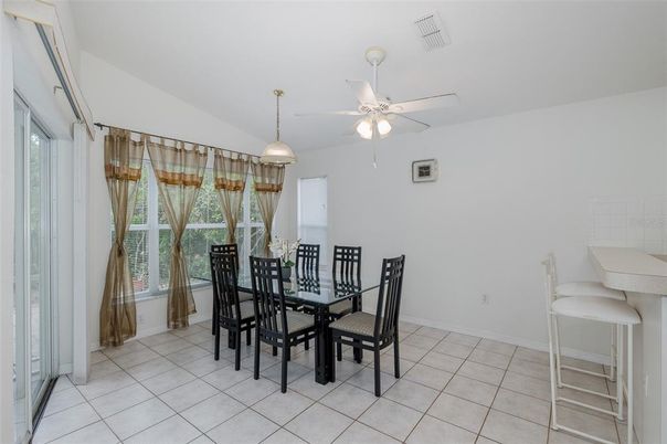 Dining room, Interior, Pendant Lights