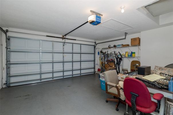 Garage, Interior