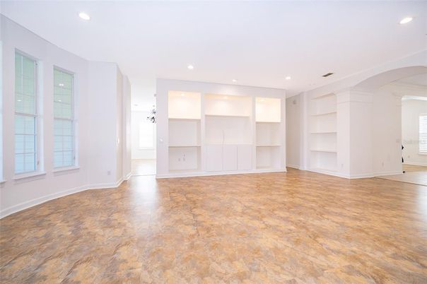 Empty room, Interior, Recessed Lighting, Wood Texture Flooring