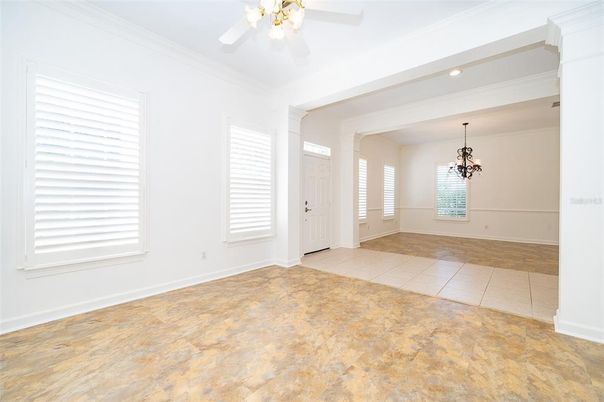 Chandelier, Empty room, Interior, Recessed Lighting