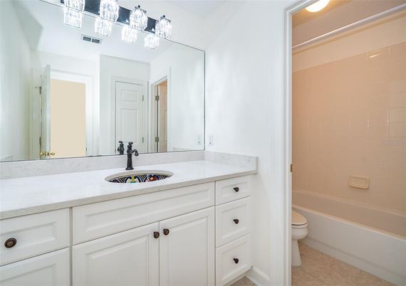 Bathroom, Dual Sink Vanities, Interior