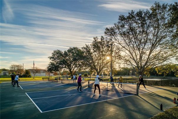 Exterior, Tennis Courts