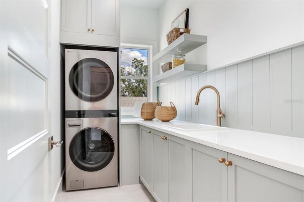 Interior, Utility Closets, Washer