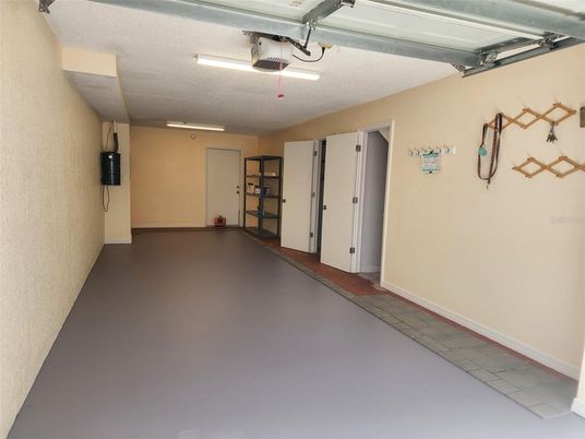 Garage, Interior