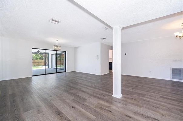 Chandelier, Empty room, Interior, Wood Texture Flooring