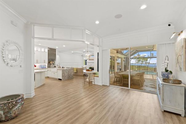 Dining room, Interior, Kitchen, Pendant Lights, Recessed Lighting, Wood Texture Flooring