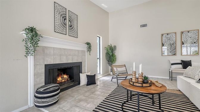 Fireplace, Interior, Living room, Recessed Lighting