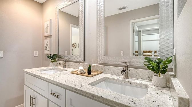 Bathroom, Dual Sink Vanities, Interior
