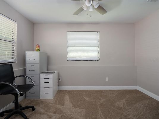 Home Office, Interior