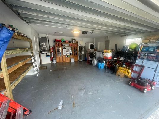 Garage, Interior