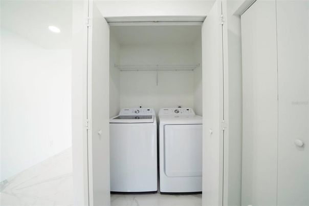 Interior, Recessed Lighting, Utility Closets, Washer