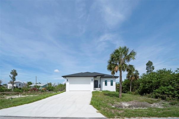 Attached, Backyard, Exterior, Facade, Ranch