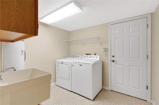Interior, Utility Closets, Washer