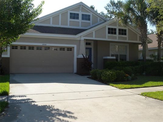 Attached, Exterior, Facade, American Craftsman